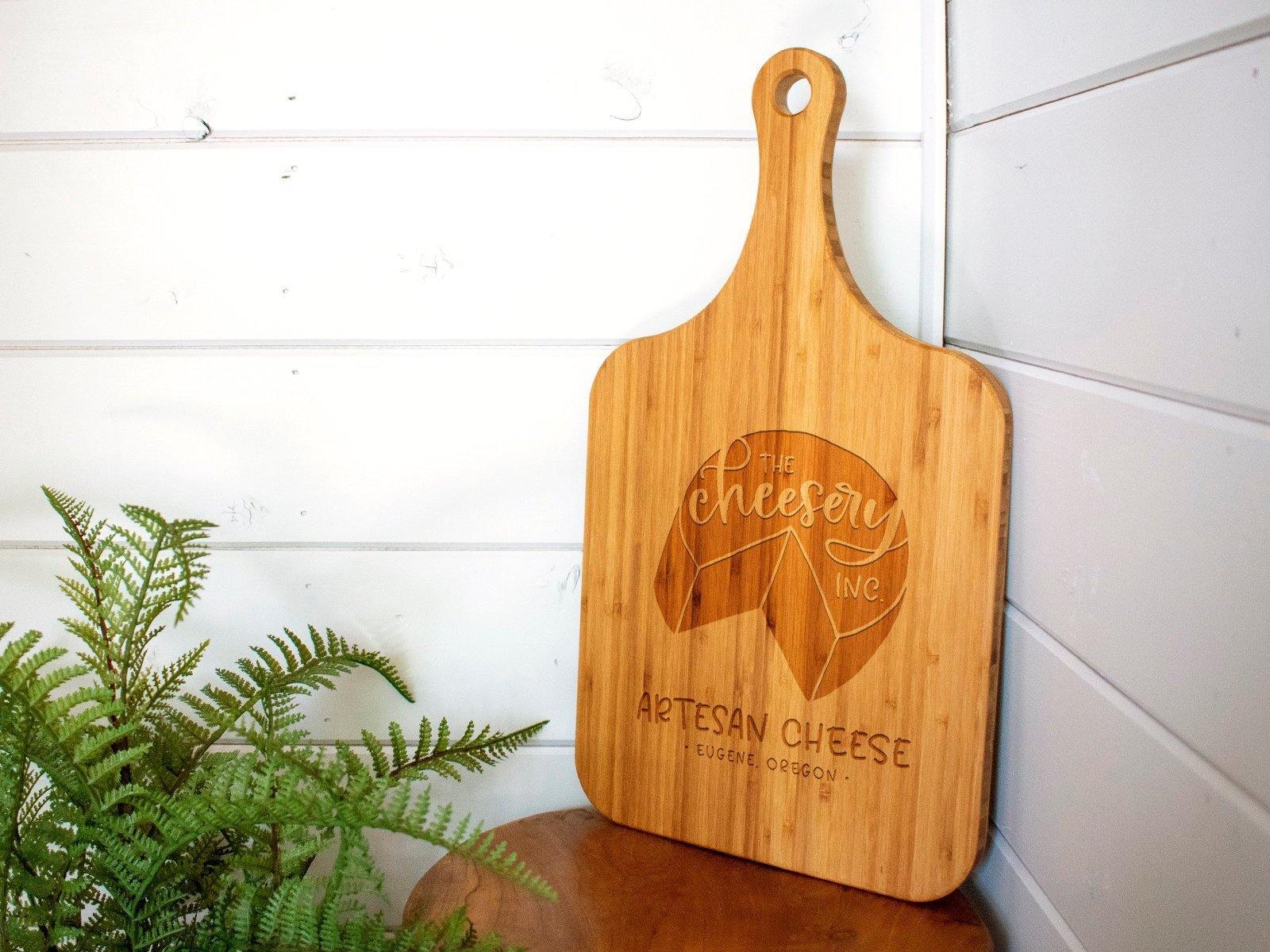 Custom Logo Bamboo Paddle Cutting Board