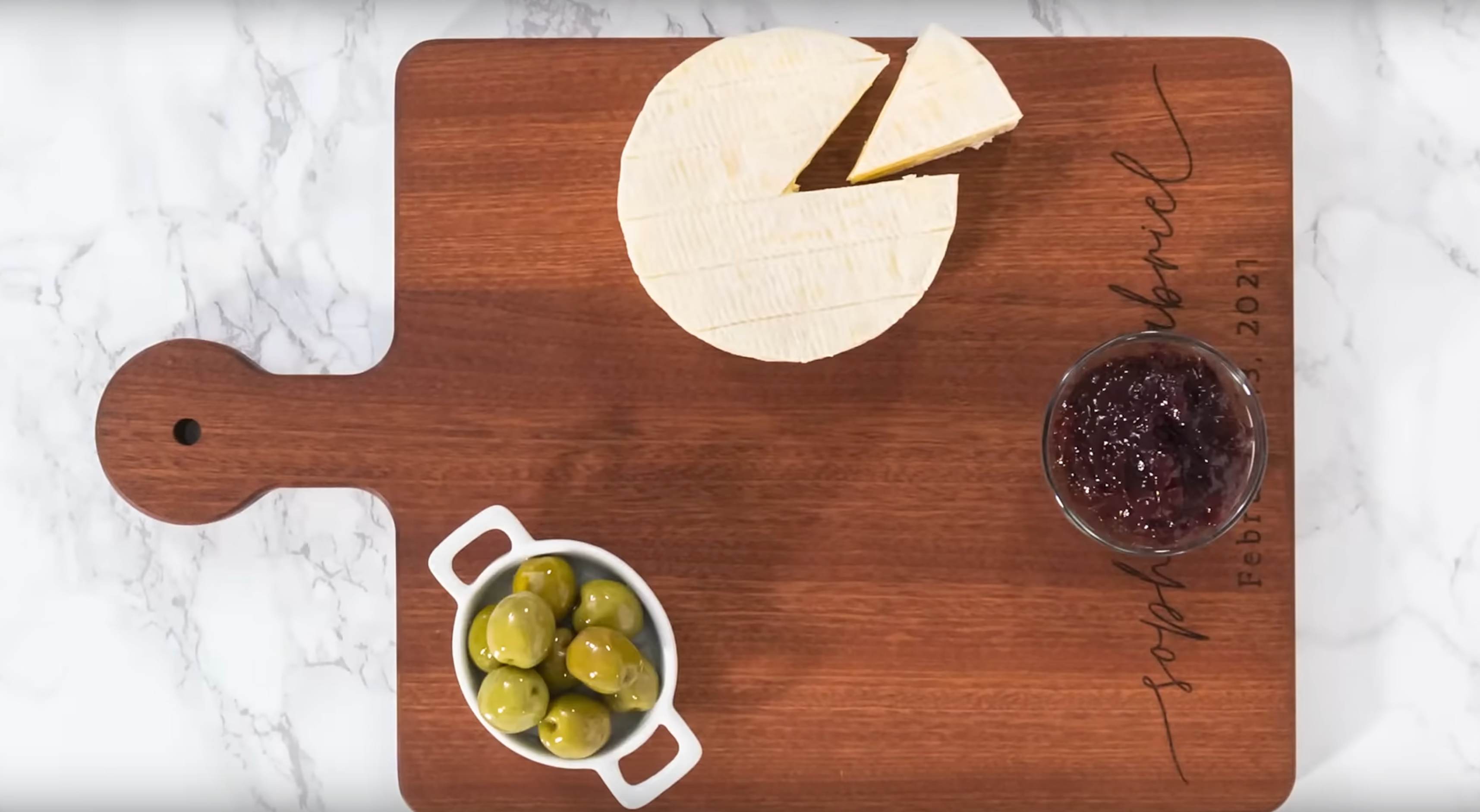 Load video: Personalized charcuterie boards