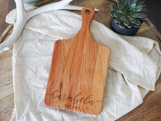 Cursive Name Personalized Cutting Board - 001